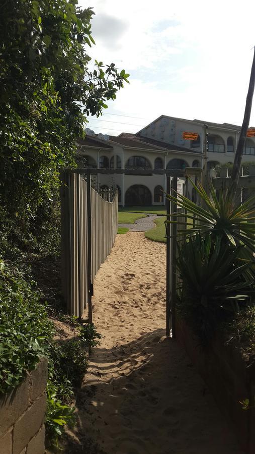 Cabanas Del Mar Amanzimtoti Dış mekan fotoğraf